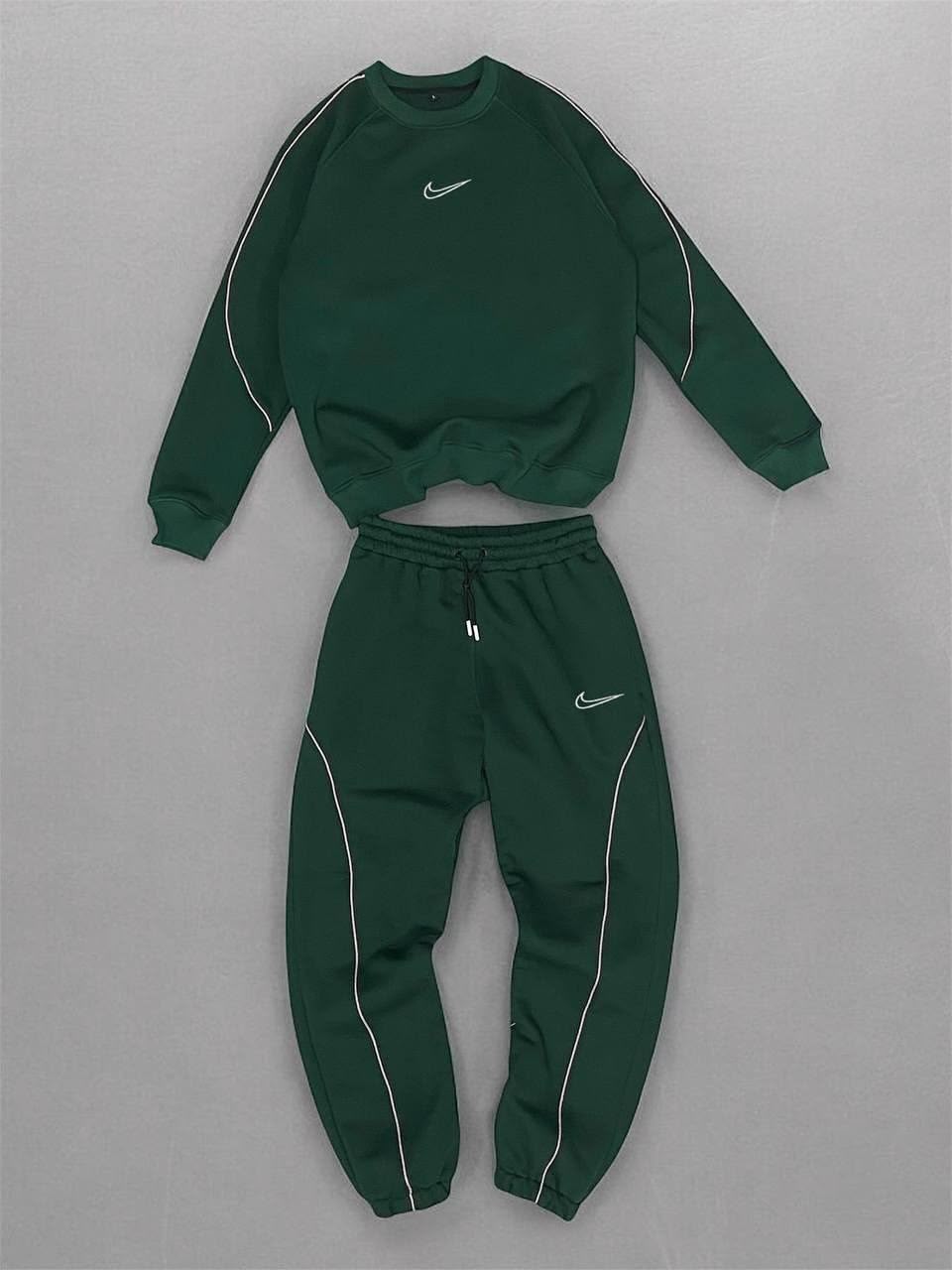 طقم رياضي رجالي مميز بتصميم عصري (Sweatshirt & Jogger Set)
